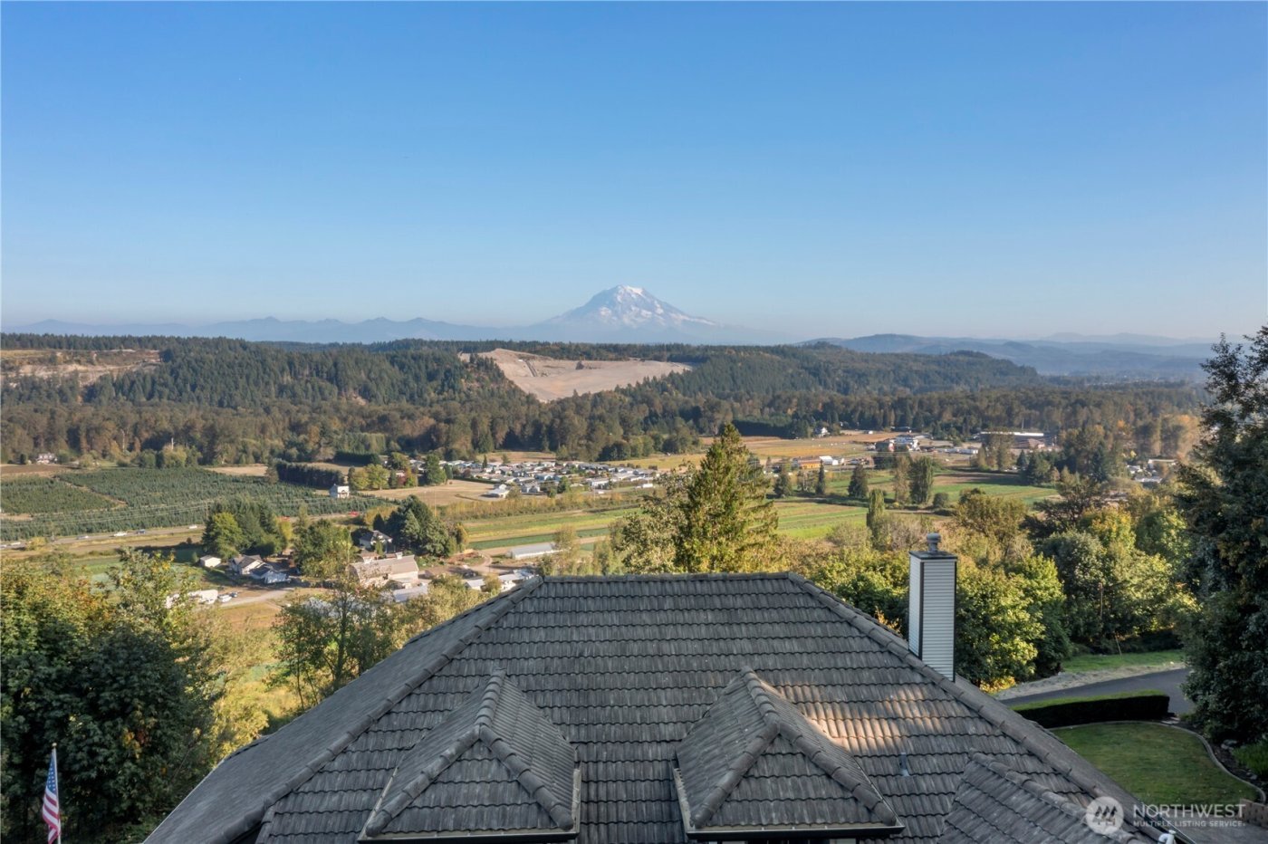 11618 Jennifer Court E, Puyallup, WA 98374