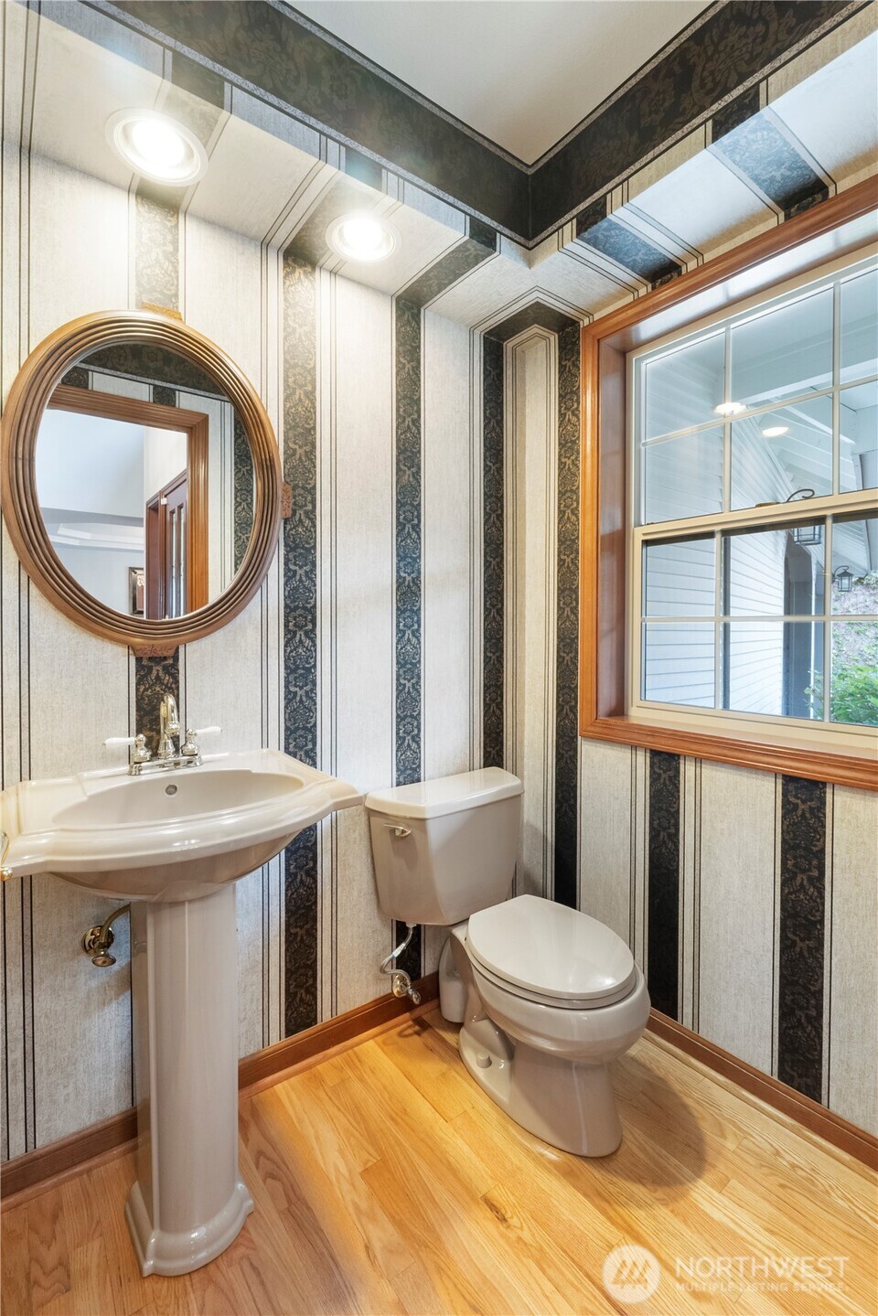 11618 Jennifer Court E, Puyallup, WA 98374