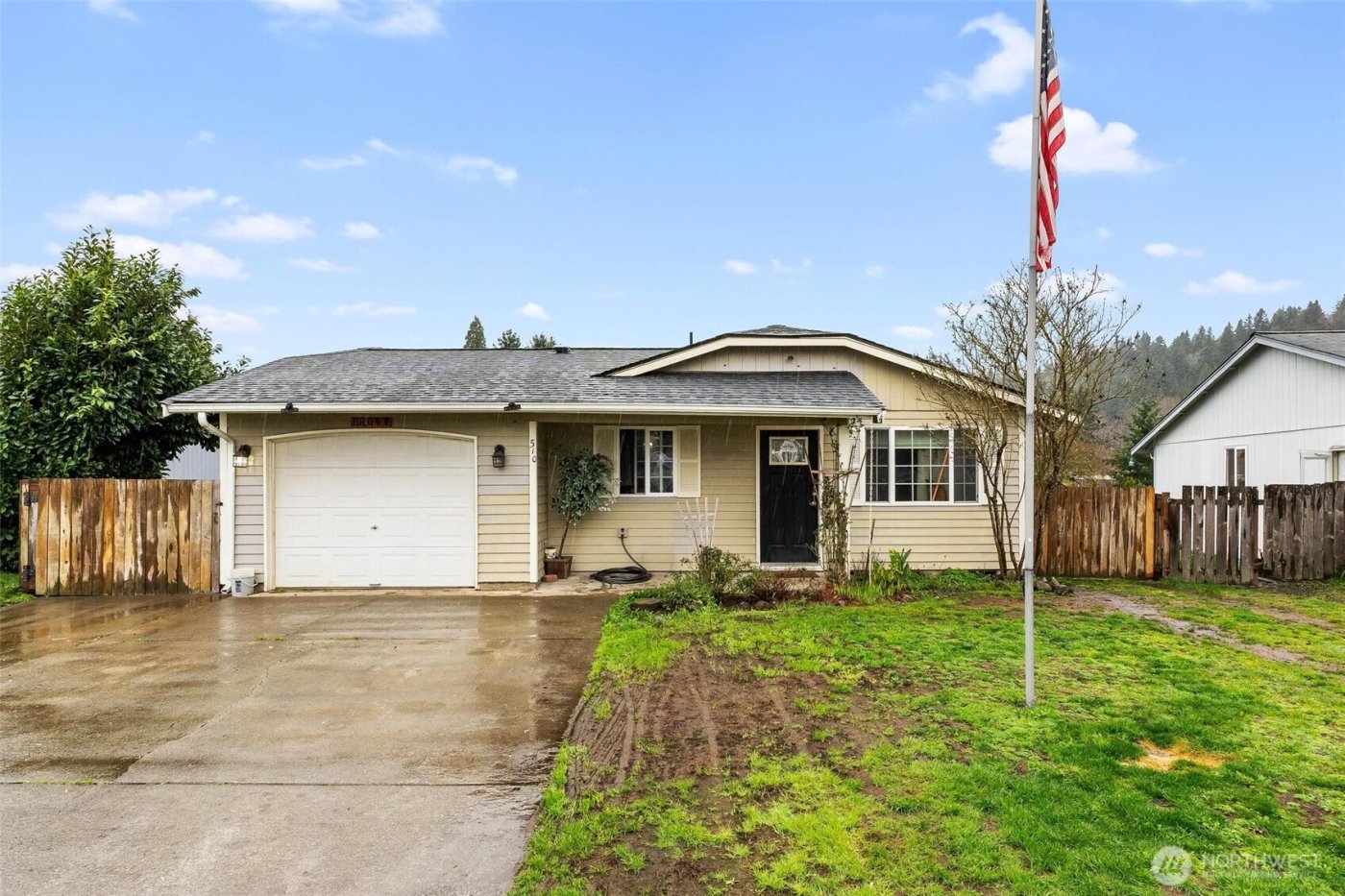 510 Brown Street SE, Orting, WA 98360