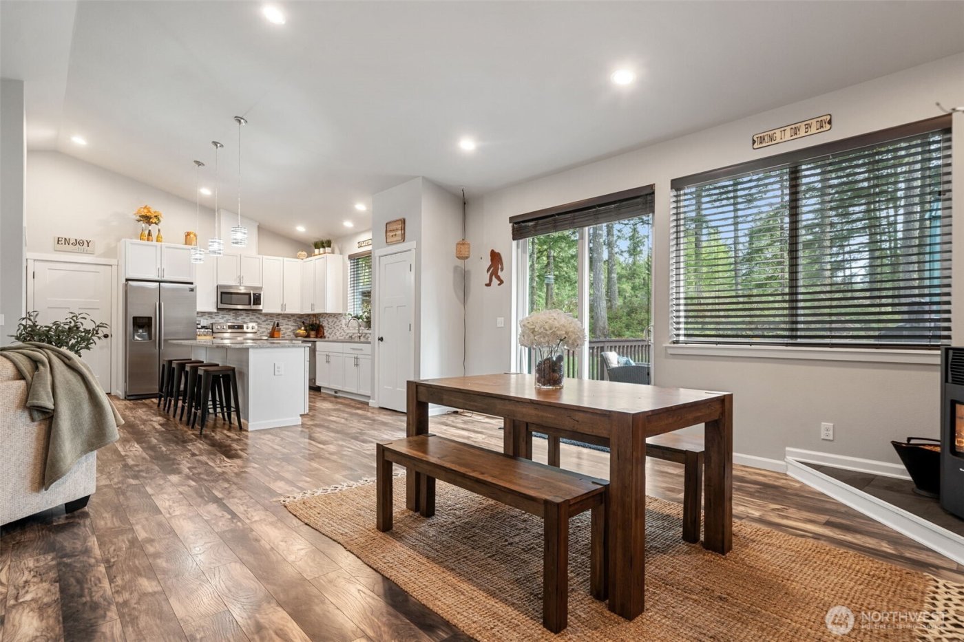 20 E Laurel Park , Union, WA 98592