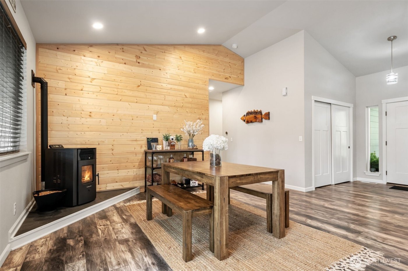 20 E Laurel Park , Union, WA 98592