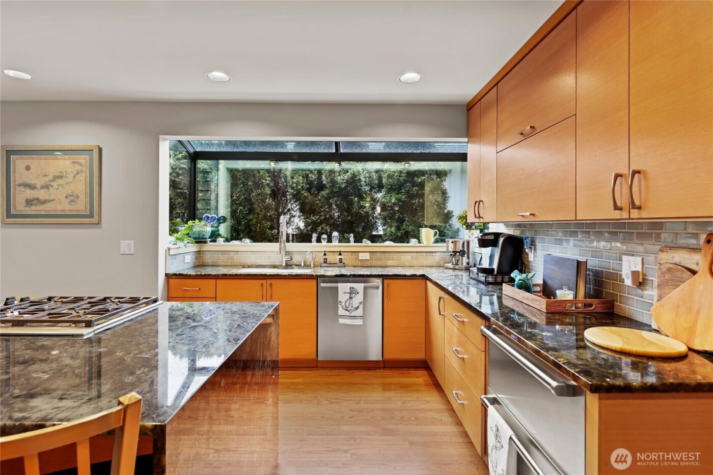 10535 NE 53rd Street , Kirkland, WA 98033