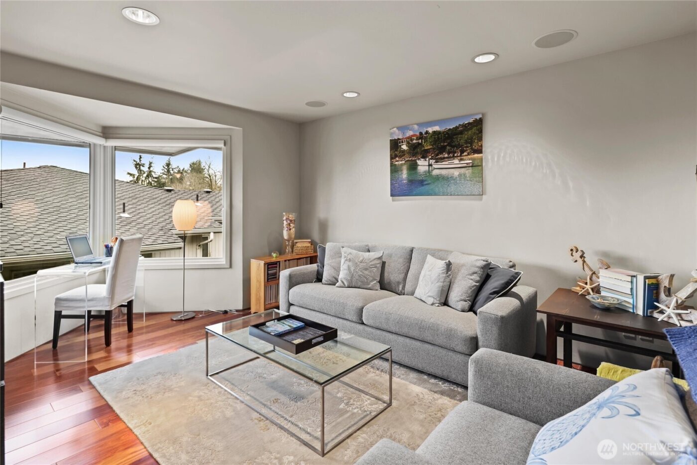 10535 NE 53rd Street , Kirkland, WA 98033