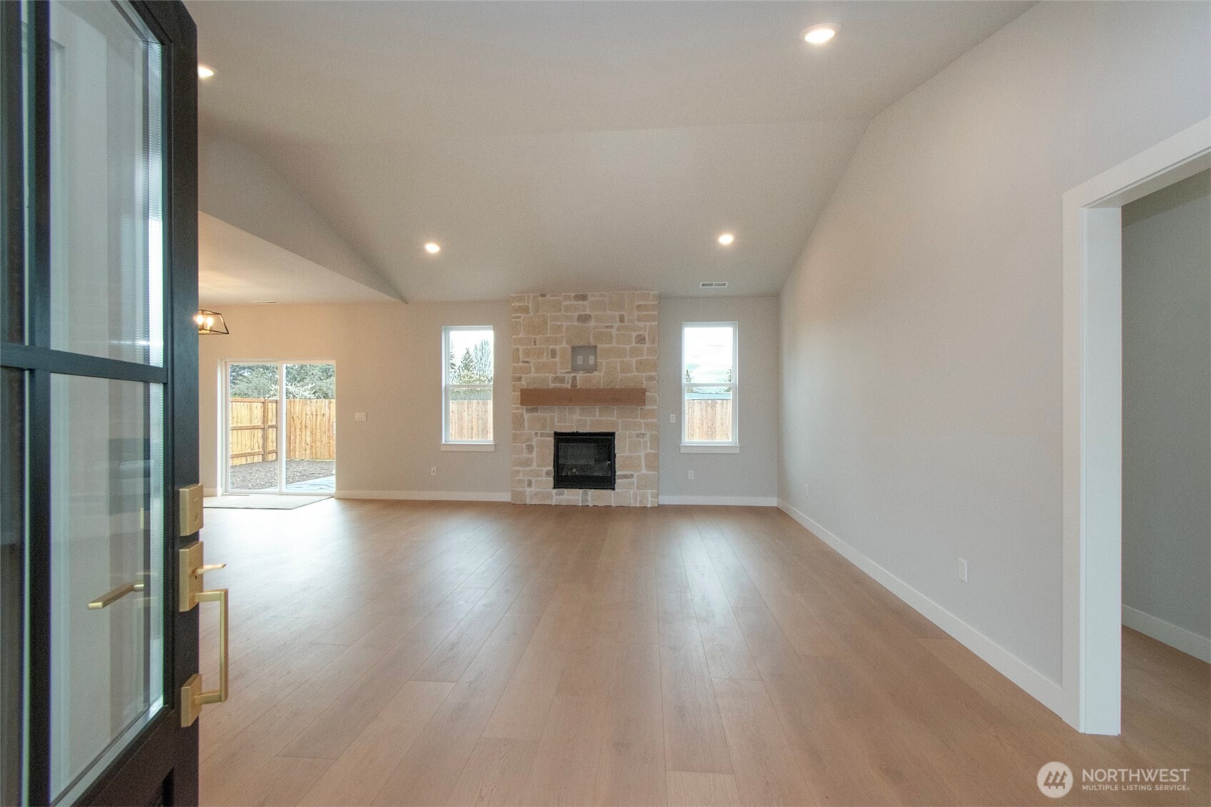 61 Sussex Court #19, Sequim, WA 98382