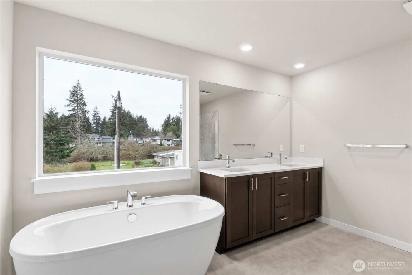 10494 135th Place NE #38, Kirkland, WA 98033