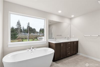 10494 135th Place NE #38, Kirkland, WA 98033 - Photo 16