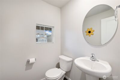 10637 187th Street , Puyallup, WA 98374 - Photo 14