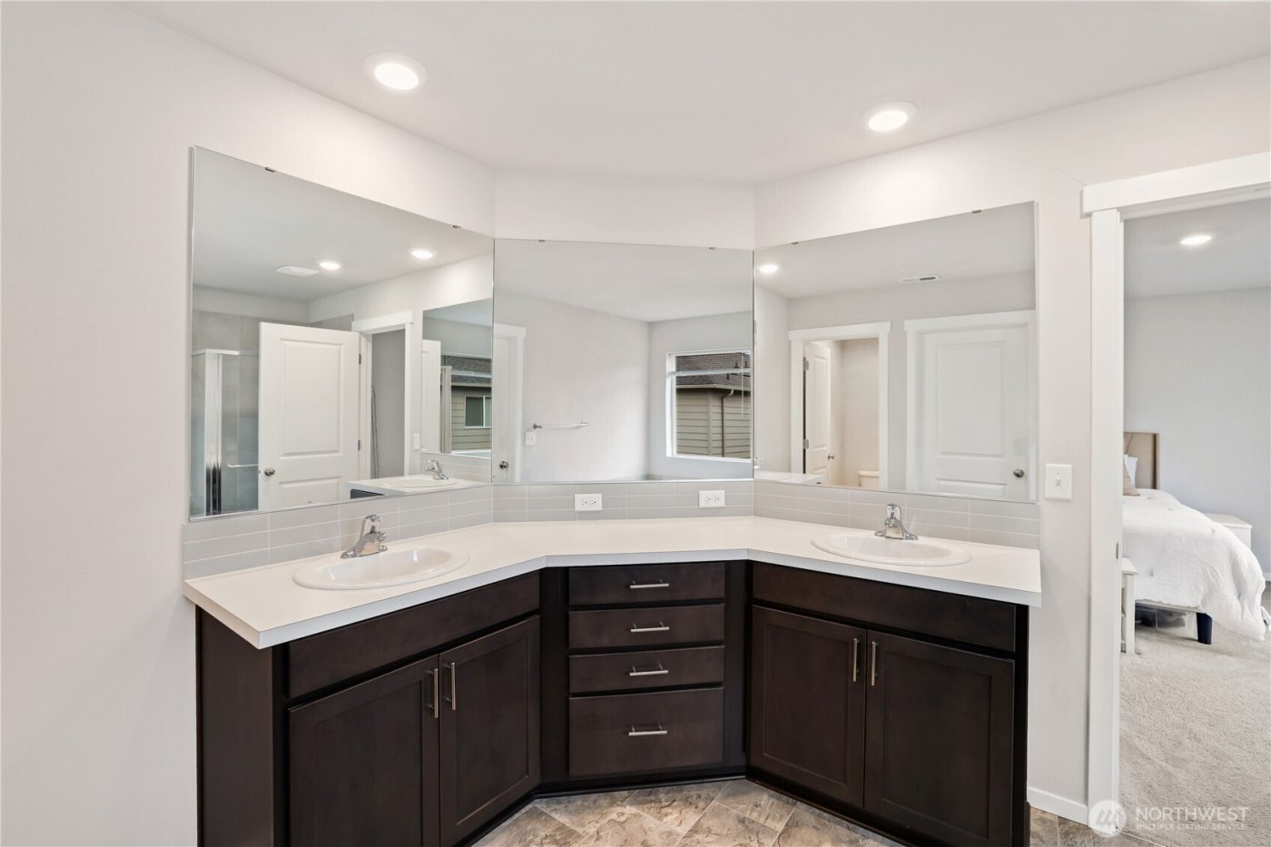 10637 187th Street , Puyallup, WA 98374