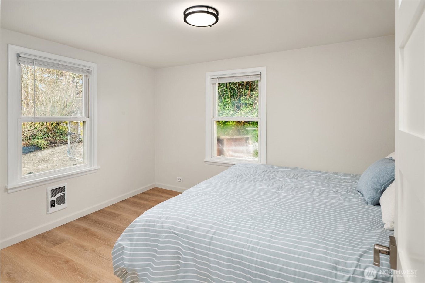 3514 SW 112th Street , Seattle, WA 98146