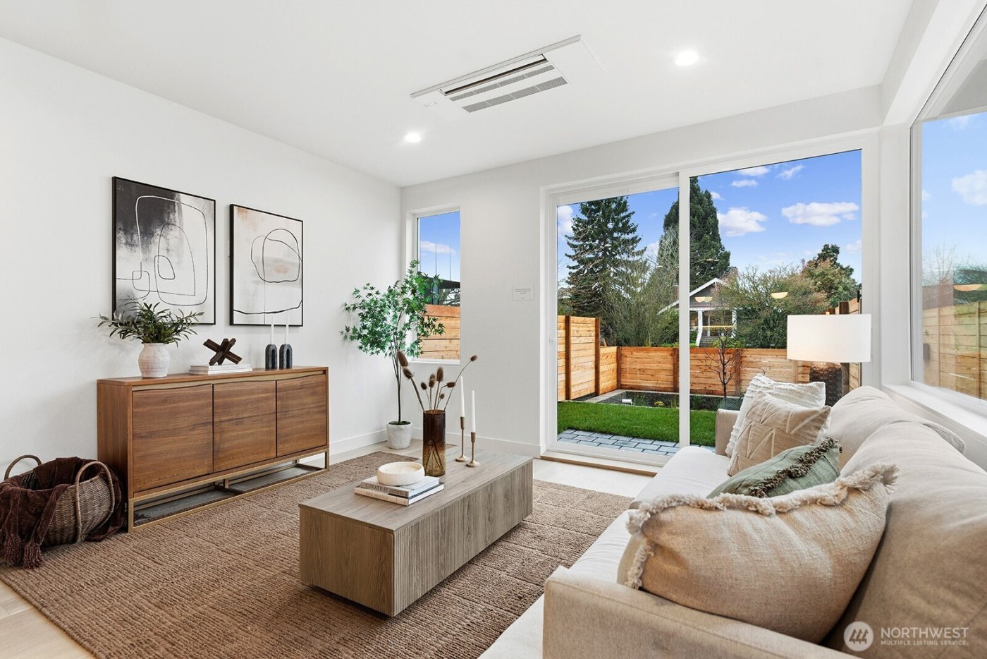 3808 42nd Avenue SW, Seattle, WA 98116