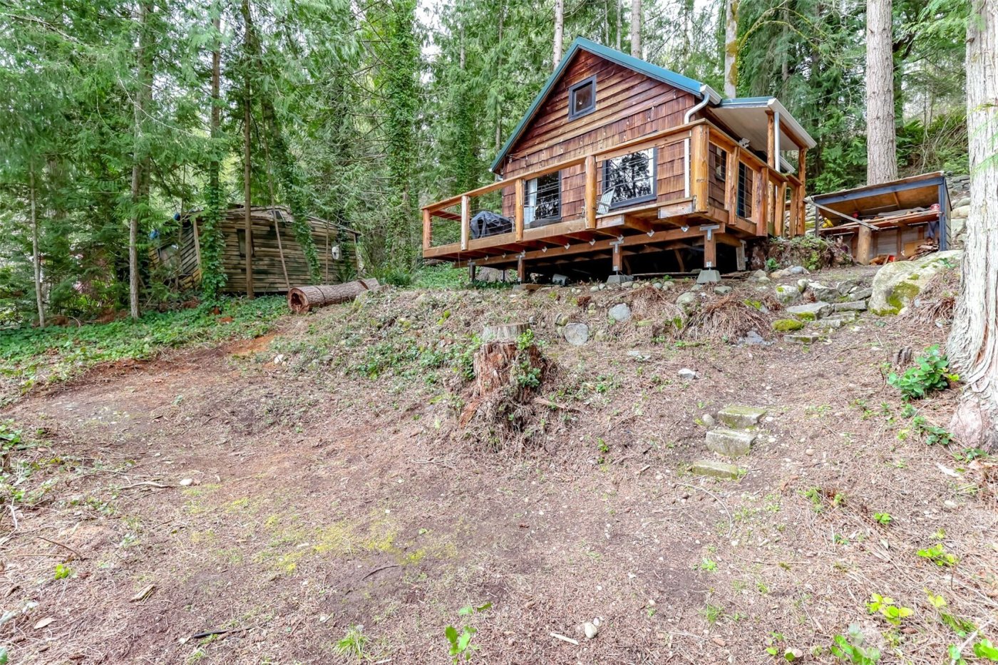 32113 Whitman Lake Drive E, Graham, WA 98338