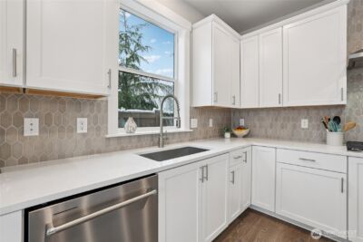 13524 NE 104th Way #46, Kirkland, WA 98033 - Photo 9