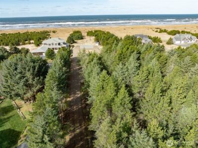 16151 Pacific Way , Long Beach, WA 98631