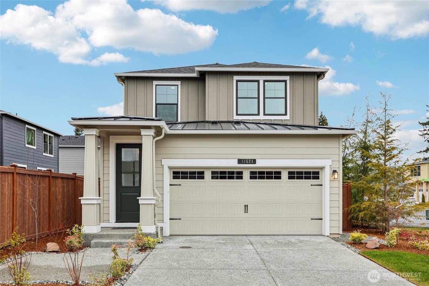 13429 NE 104th Way #2, Kirkland, WA 98033