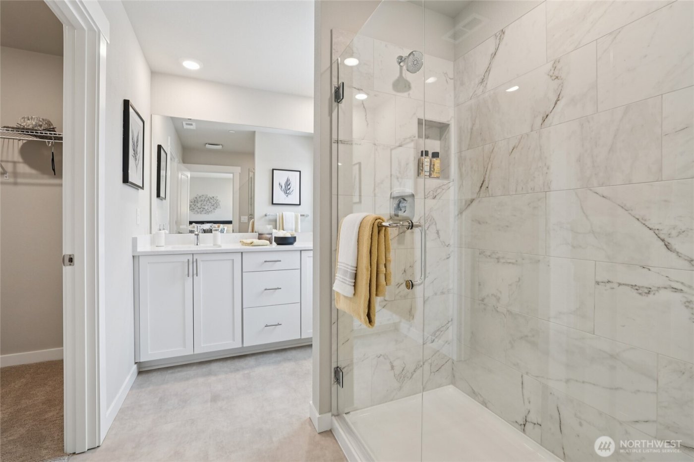 13429 NE 104th Way #2, Kirkland, WA 98033