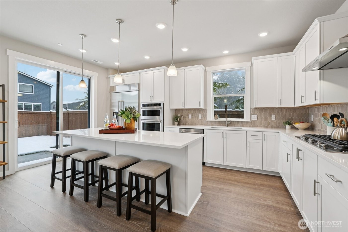 13429 NE 104th Way #2, Kirkland, WA 98033