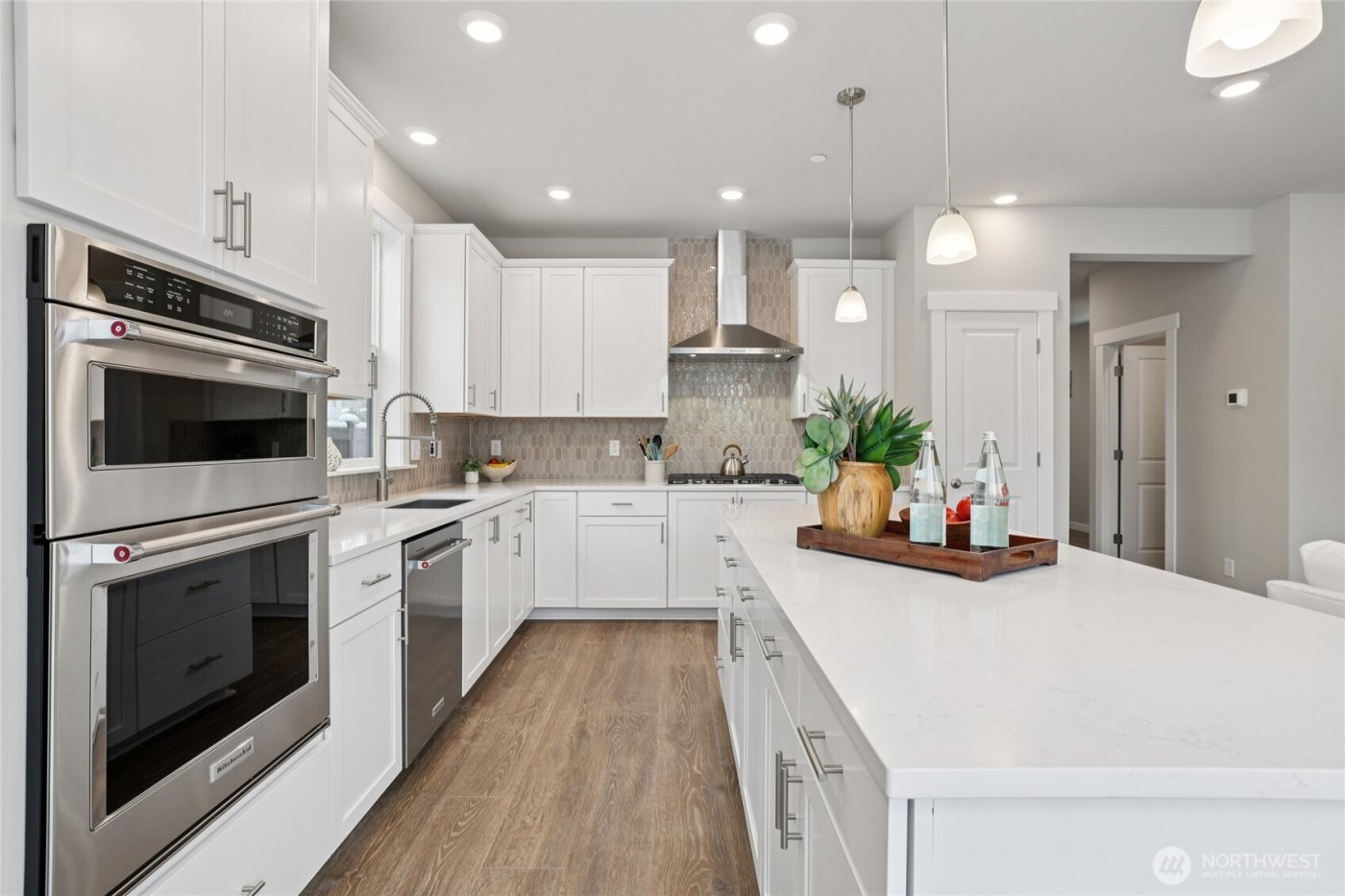 13429 NE 104th Way #2, Kirkland, WA 98033