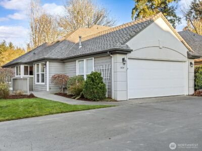 1404 NW 202nd Lane , Shoreline, WA 98177-2163
