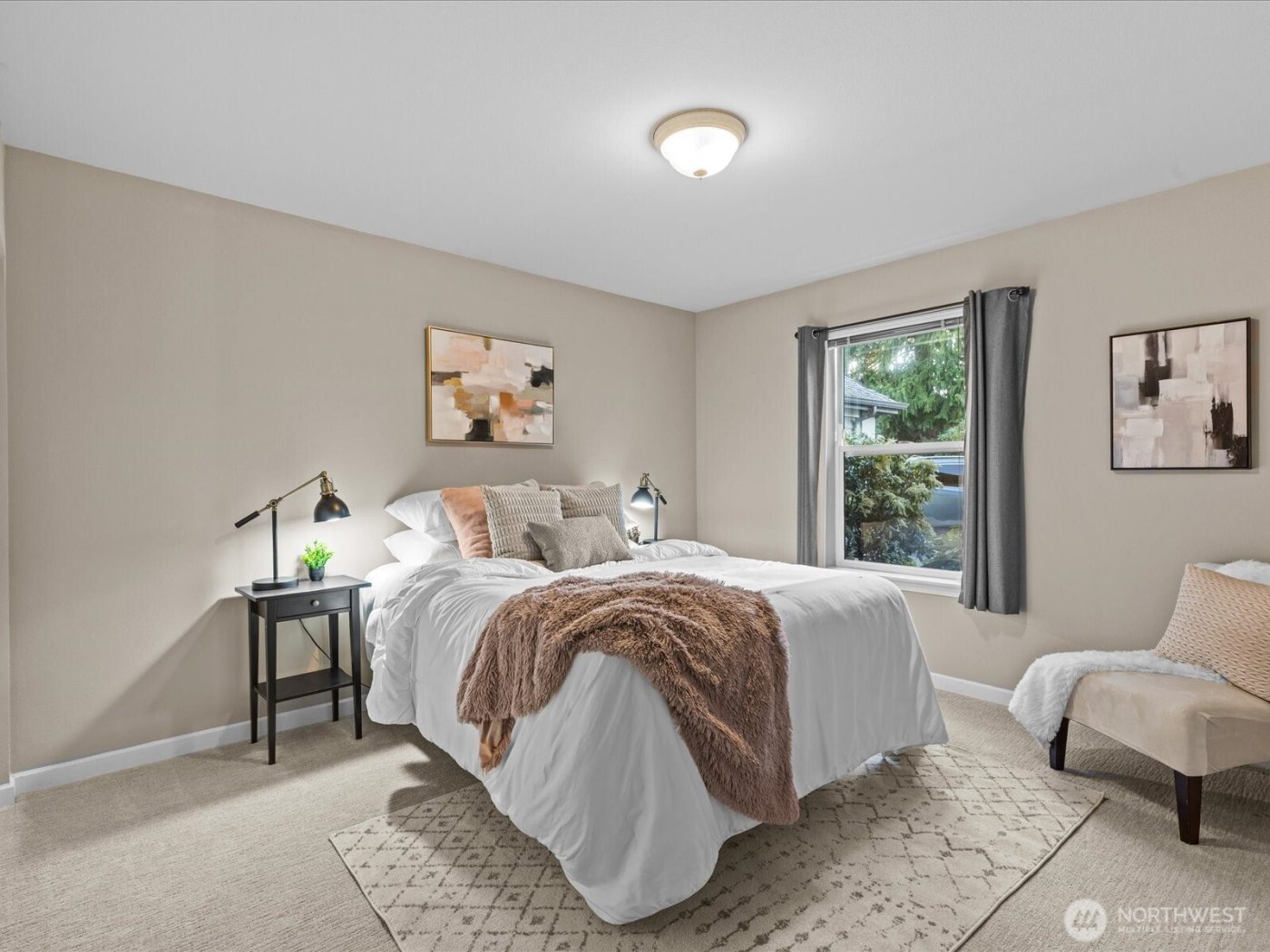 1404 NW 202nd Lane , Shoreline, WA 98177-2163