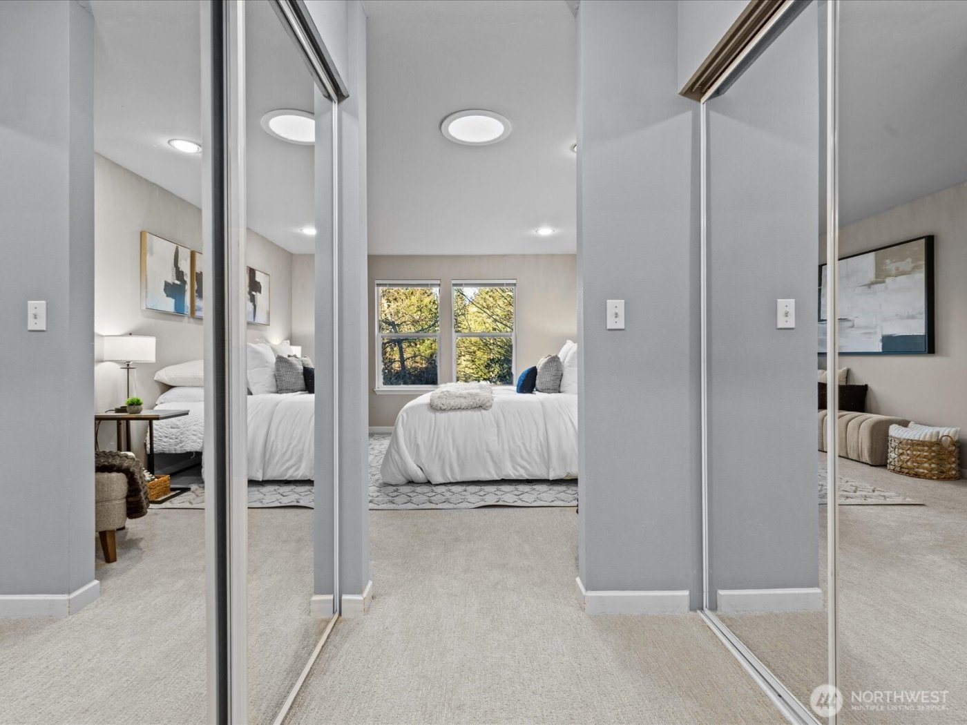 1404 NW 202nd Lane , Shoreline, WA 98177-2163