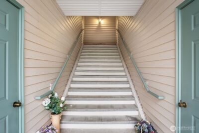 8828 238th St SW #D1, Edmonds, WA 98026 - Photo 2