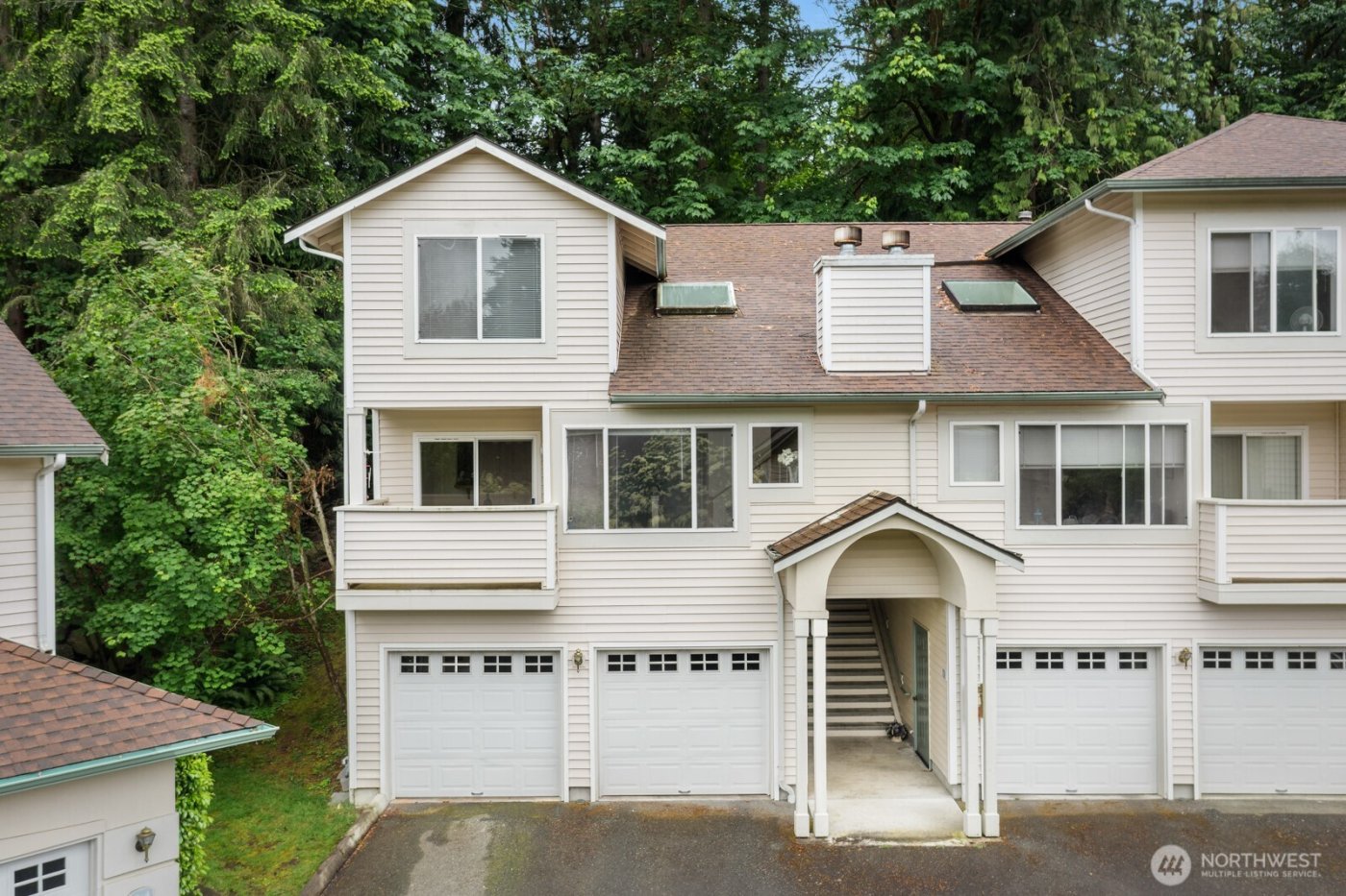 8828 238th St SW #D1, Edmonds, WA 98026