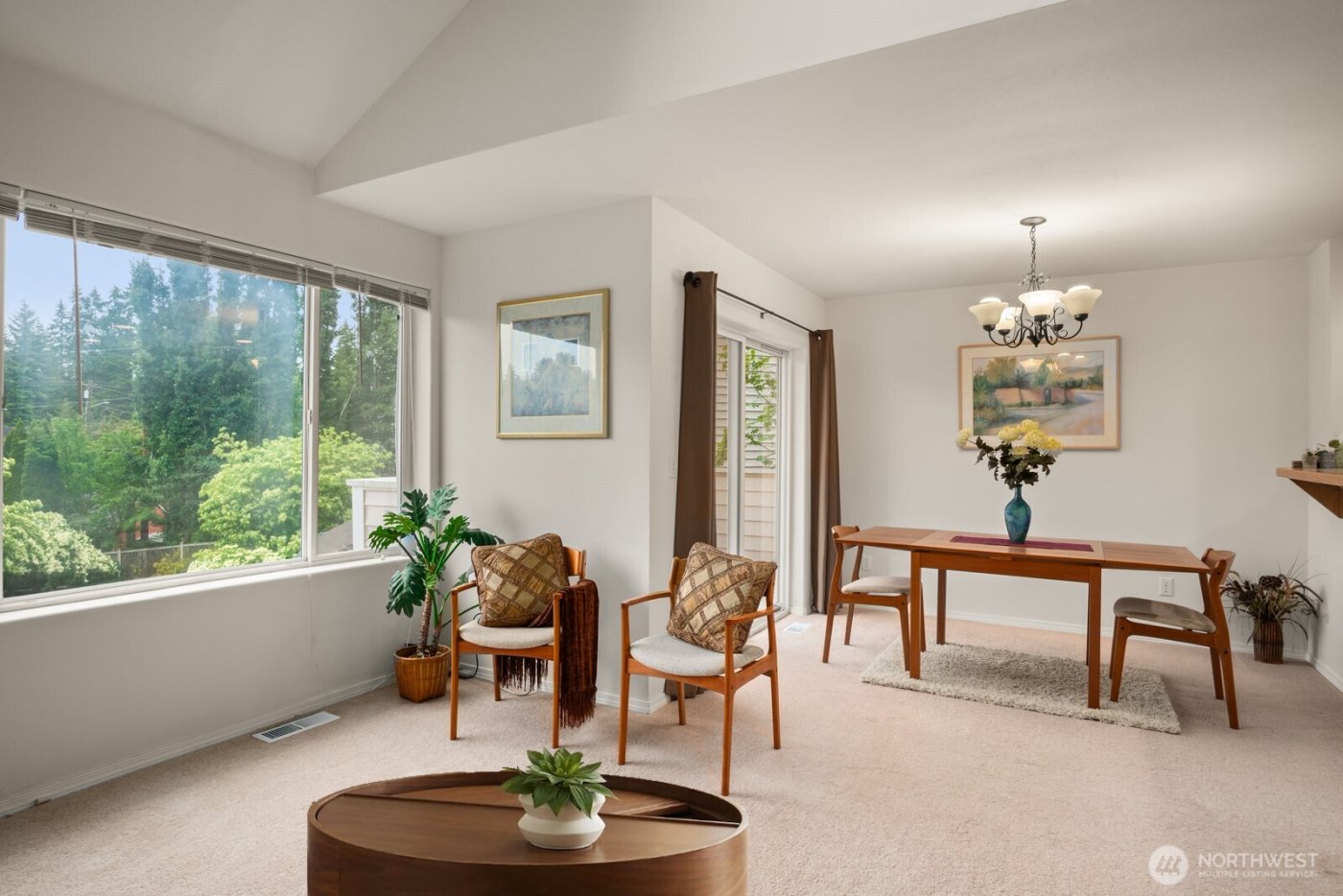 8828 238th St SW #D1, Edmonds, WA 98026