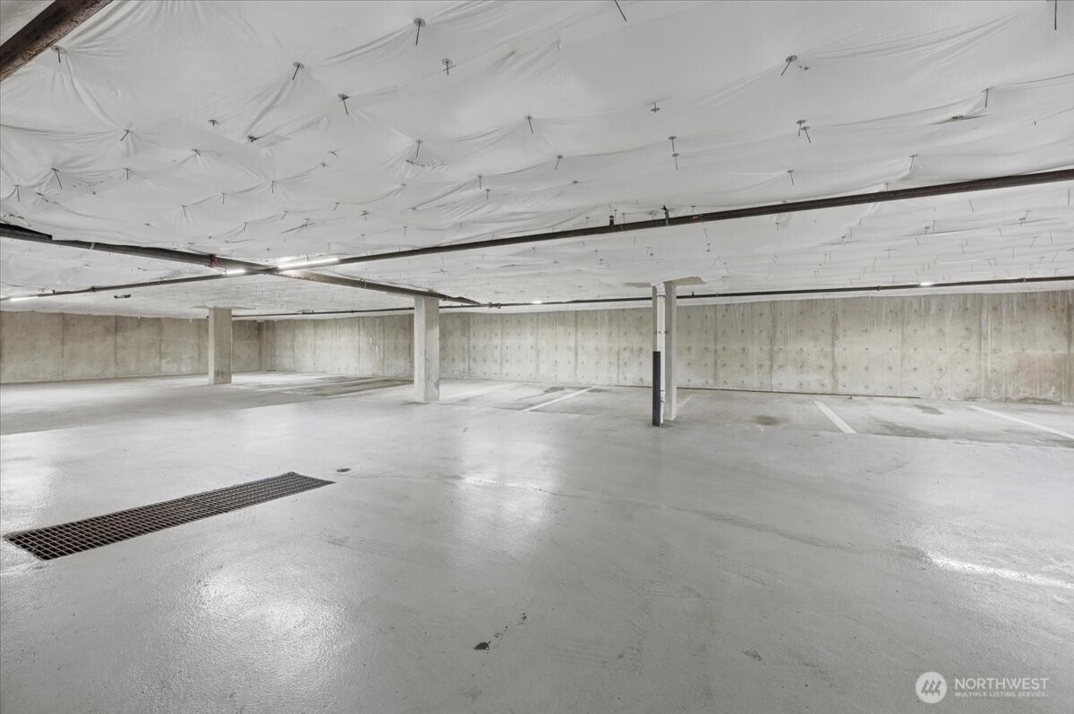 8760 Greenwood Avenue N #N308, Seattle, WA 98103