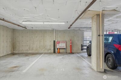 8760 Greenwood Avenue N #N308, Seattle, WA 98103 - Photo 26