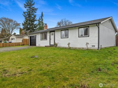 5715 91st Place NE, Marysville, WA 98270 - Photo 2