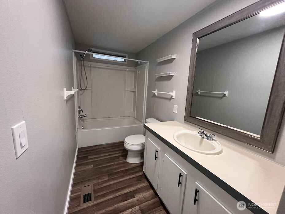 3501 Auburn Way S #37, Auburn, WA 98092