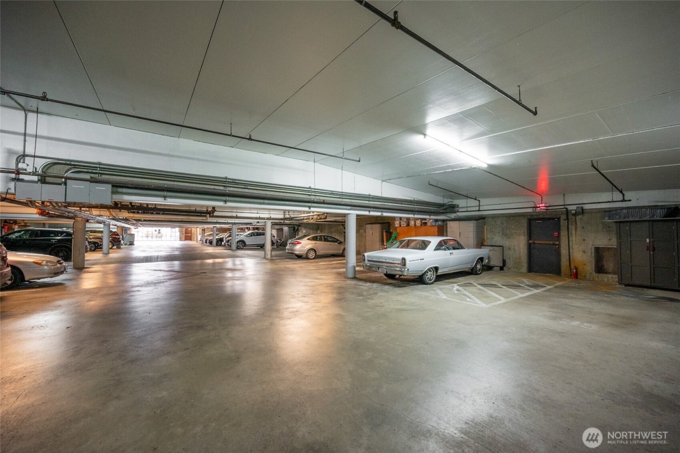 3421 SW Roxbury Street #401, Seattle, WA 98126