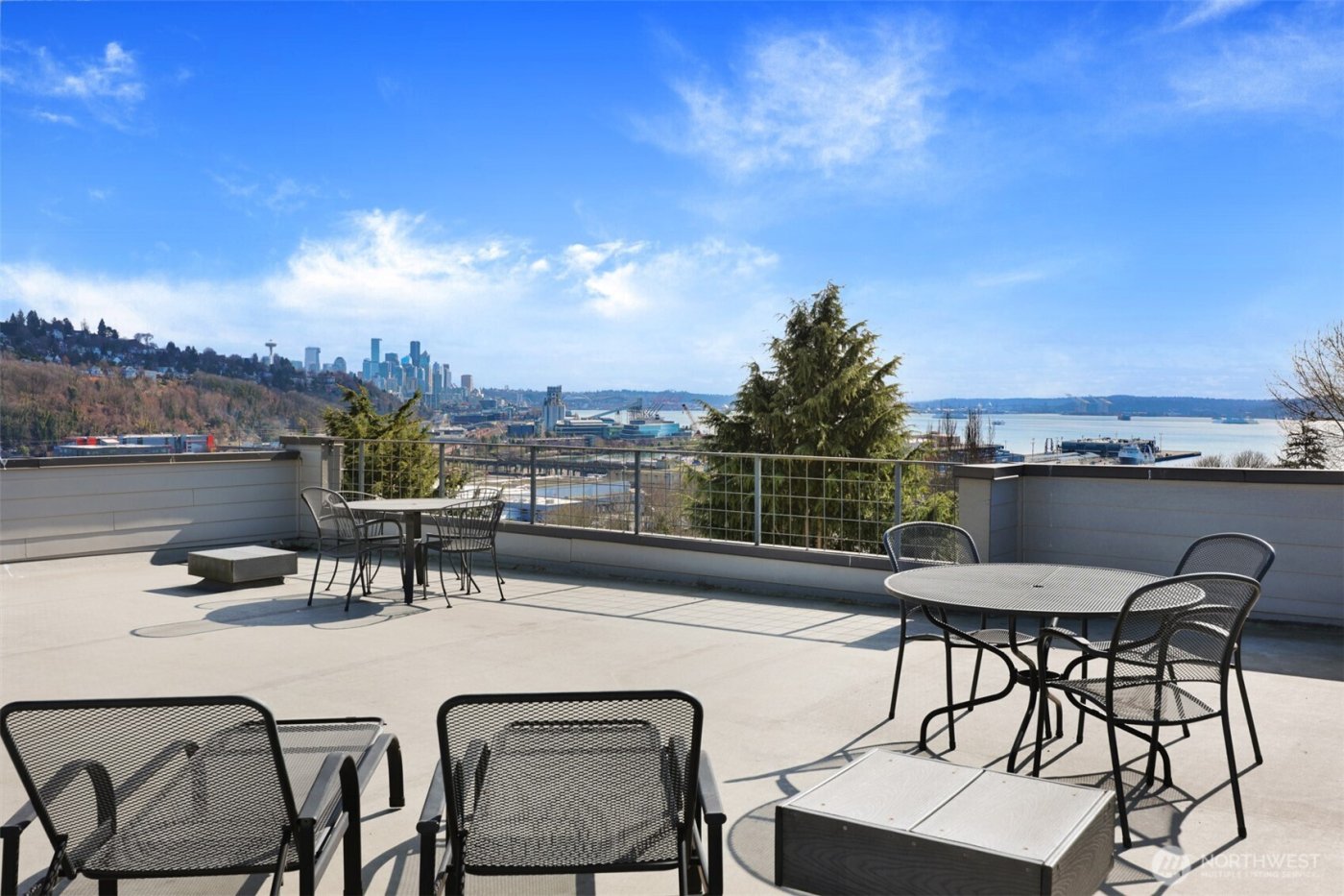 2200 Thorndyke Avenue W #402, Seattle, WA 98199