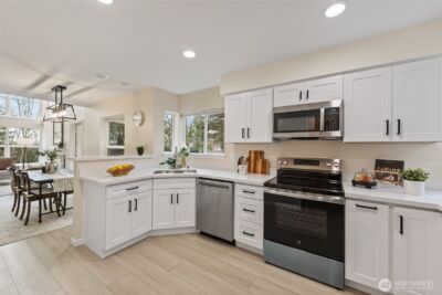 2957 142nd Place SE #F9, Bellevue, WA 98007 - Photo 11