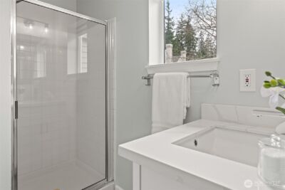 2957 142nd Place SE #F9, Bellevue, WA 98007 - Photo 23