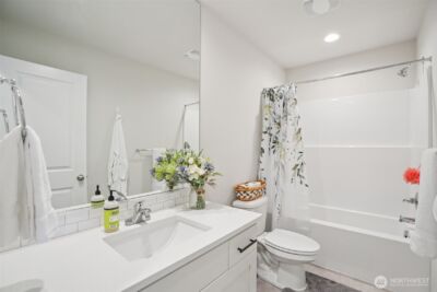 8735 S 3rd Street , Ridgefield, WA 98642 - Photo 15