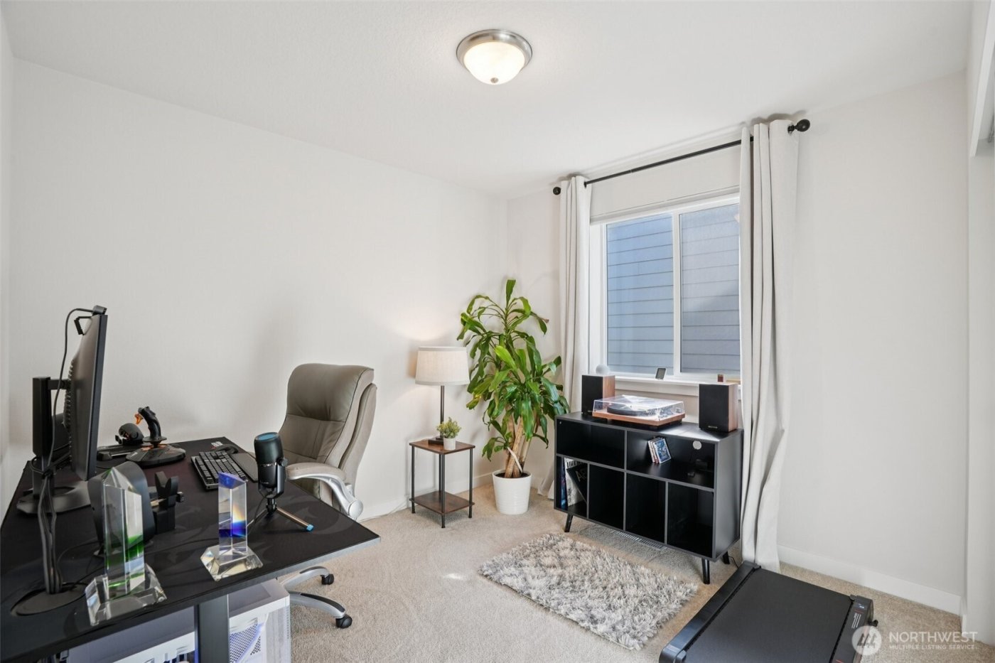 8735 S 3rd Street , Ridgefield, WA 98642