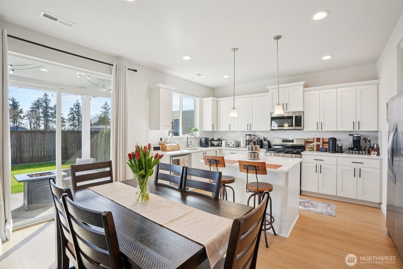 8735 S 3rd Street , Ridgefield, WA 98642