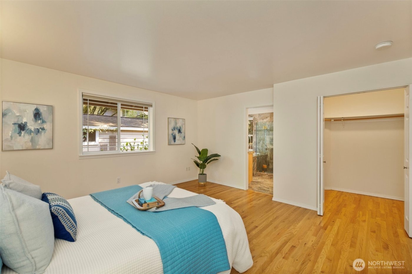 26702 Ohio Avenue NE, Kingston, WA 98346