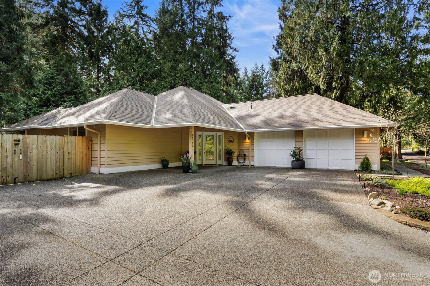26702 Ohio Avenue NE, Kingston, WA 98346