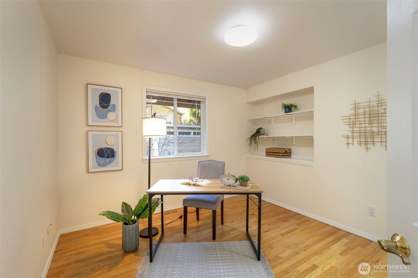 26702 Ohio Avenue NE, Kingston, WA 98346