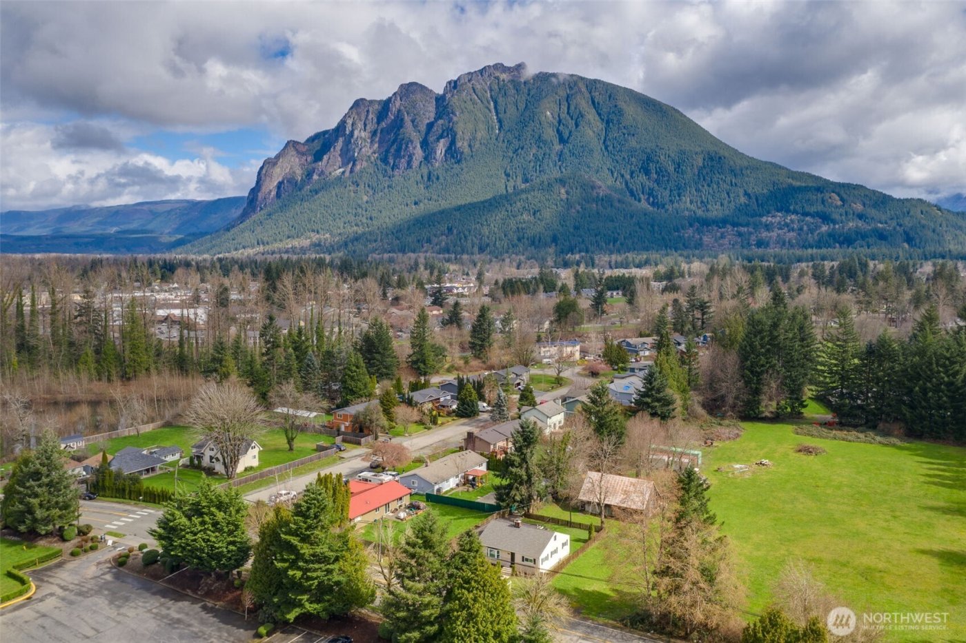 12316 412th Avenue SE, North Bend, WA 98045