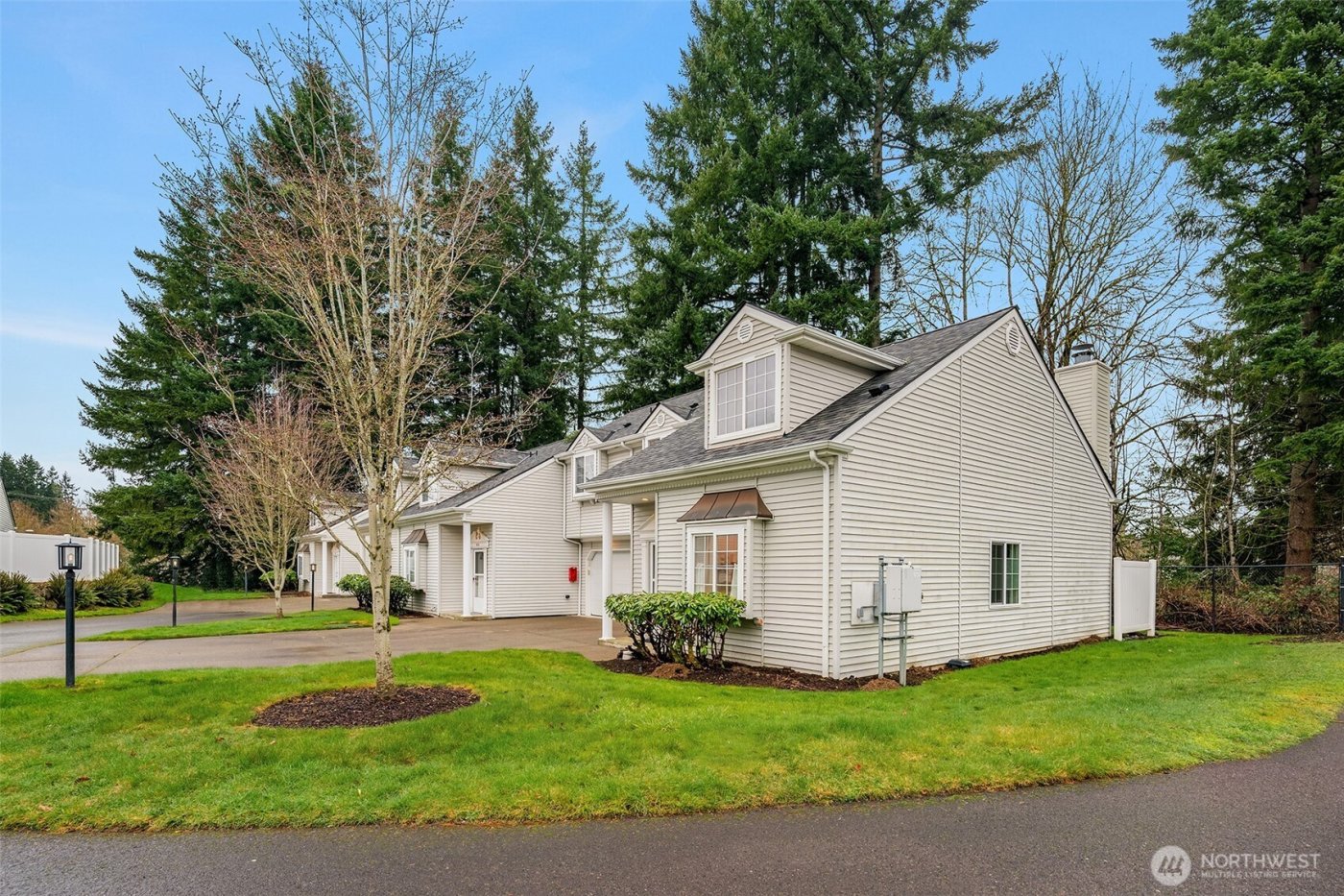 4434 Governor Lane SE, Olympia, WA 98501