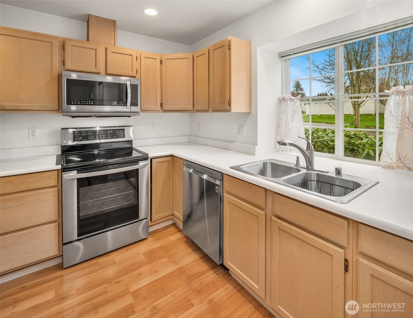 4434 Governor Lane SE, Olympia, WA 98501