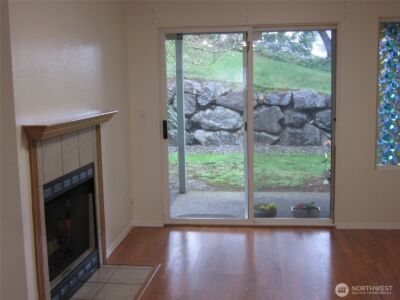 451 S 328th Street #E20, Federal Way, WA 98003 - Photo 3