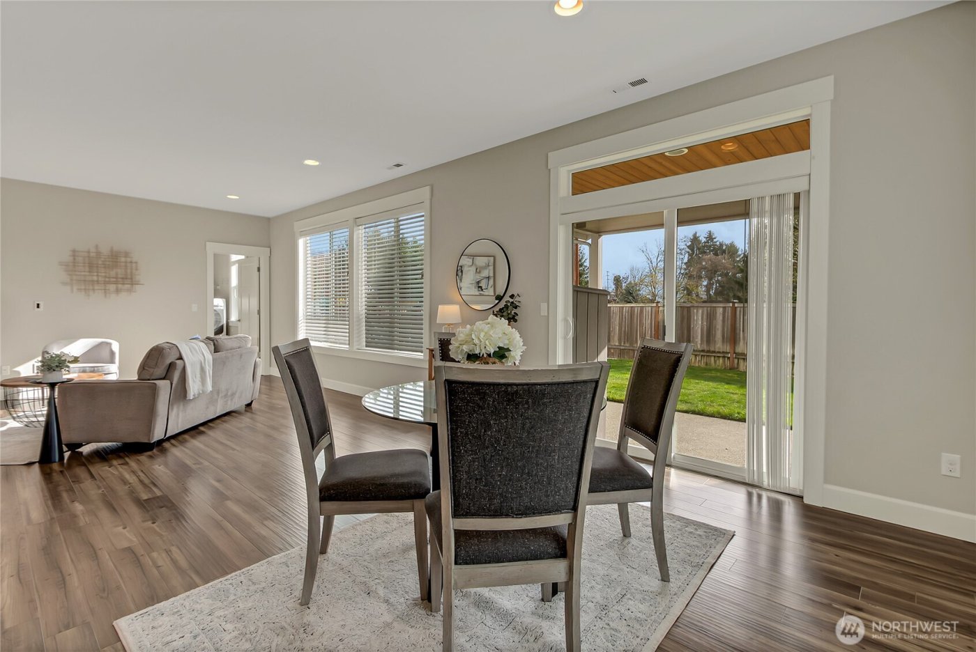 14925 Benton Loop , Sumner, WA 98390