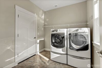 14925 Benton Loop , Sumner, WA 98390 - Photo 20