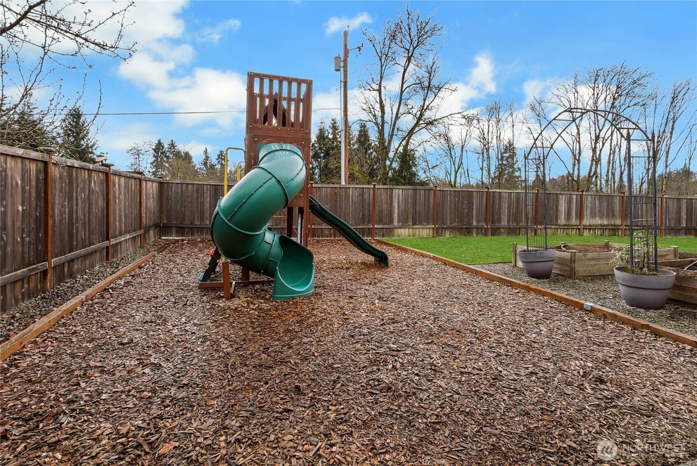 14925 Benton Loop , Sumner, WA 98390