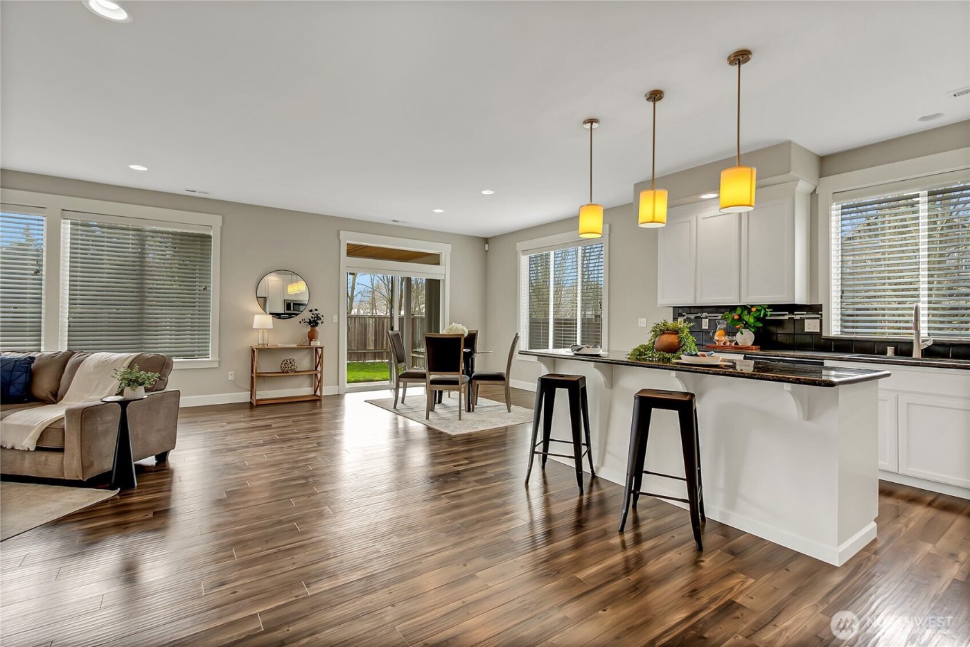 14925 Benton Loop , Sumner, WA 98390