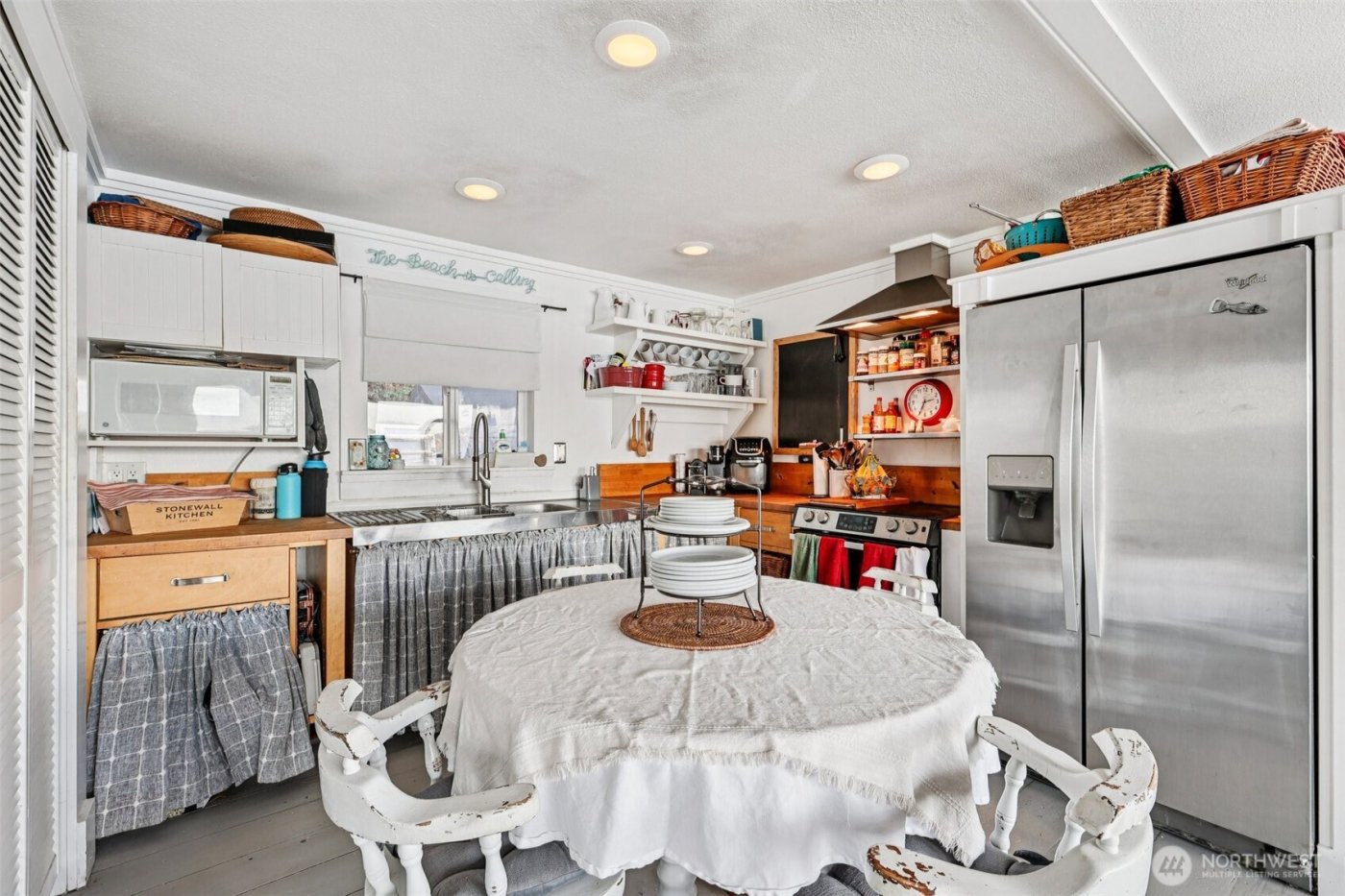 3151 Shoreline Drive , Camano Island, WA 98282